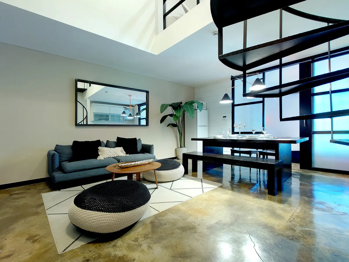 Penthouse 2BR furnished apartment in Seoul - view 2